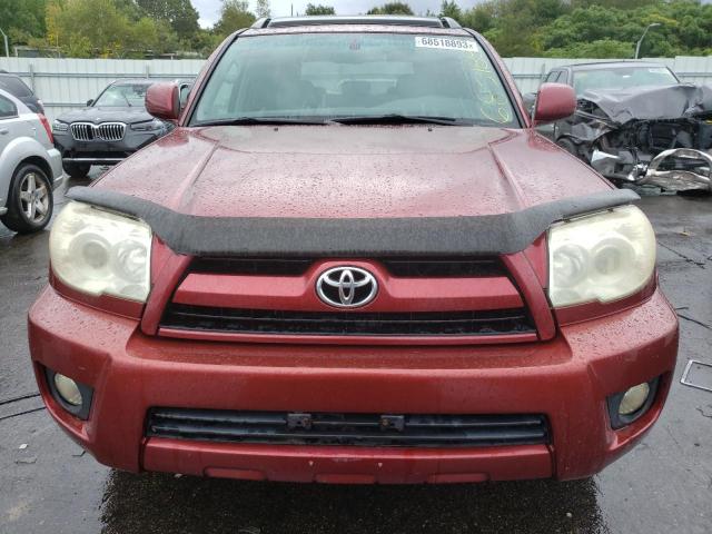 JTEBU17R688107487 - 2008 TOYOTA 4RUNNER LIMITED BURGUNDY photo 5