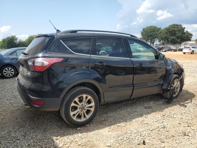 1FMCU0HD5JUC26503 - 2018 FORD ESCAPE SEL BLACK photo 3