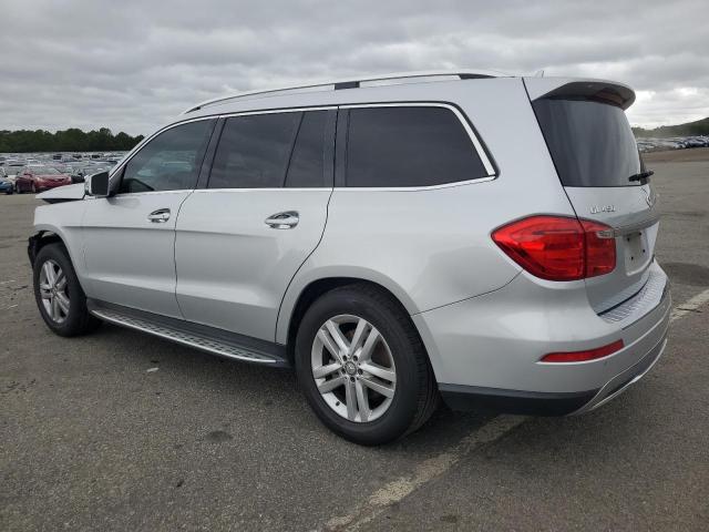 4JGDF6EE0GA698830 - 2016 MERCEDES-BENZ GL 450 4MATIC SILVER photo 2