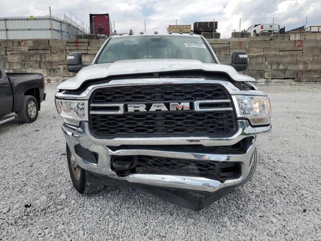 3C6MR5AJ8RG113982 - 2024 RAM 2500 TRADESMAN Biały zdjęcie 5
