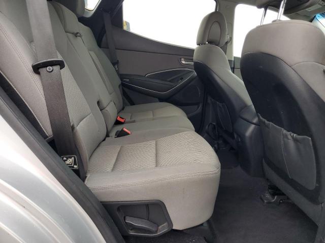 5XYZTDLB0JG572877 - 2018 HYUNDAI SANTA FE S SILVER photo 11