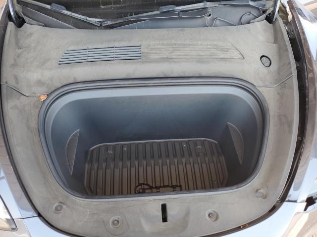 5YJYGDEE9MF190592 - 2021 TESLA MODEL Y GRAY photo 11