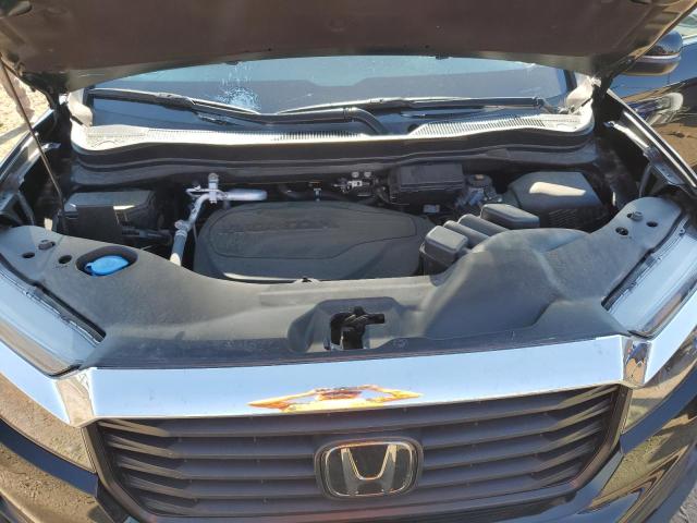 5FPYK3F52PB015913 - 2023 HONDA RIDGELINE RTL Schwarz Foto 11