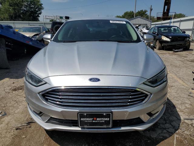 3FA6P0HD4HR284263 - 2017 FORD FUSION SE SILVER photo 5