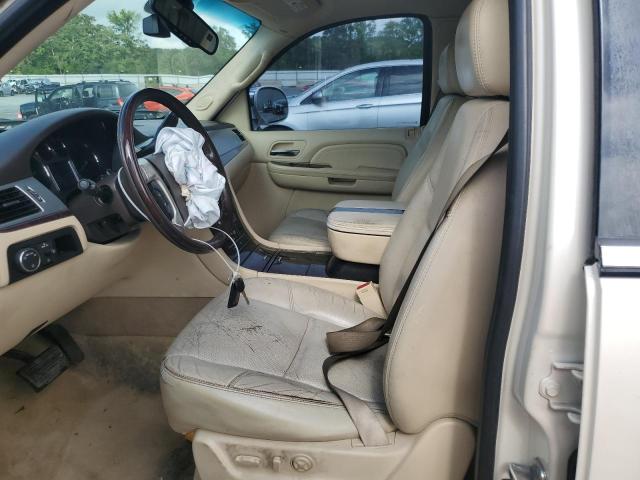 1GYFK63898R215337 - 2008 CADILLAC ESCALADE LUXURY Бежевый фото 7