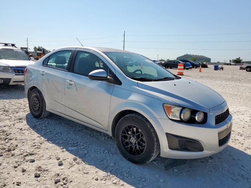 1G1JA5SH9F4106491 - 2015 CHEVROLET SONIC LS SILVER photo 4