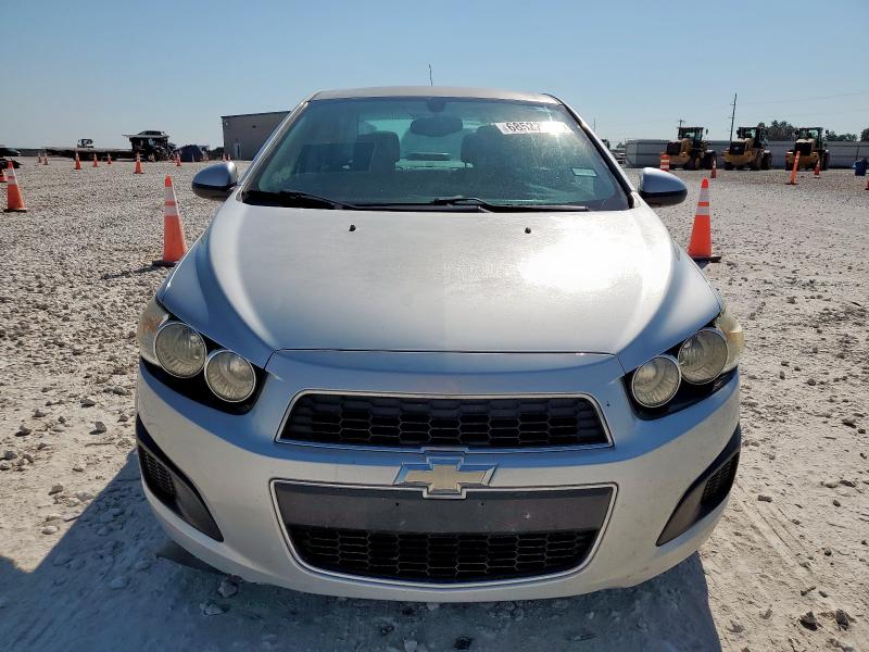 1G1JA5SH9F4106491 - 2015 CHEVROLET SONIC LS SILVER photo 5