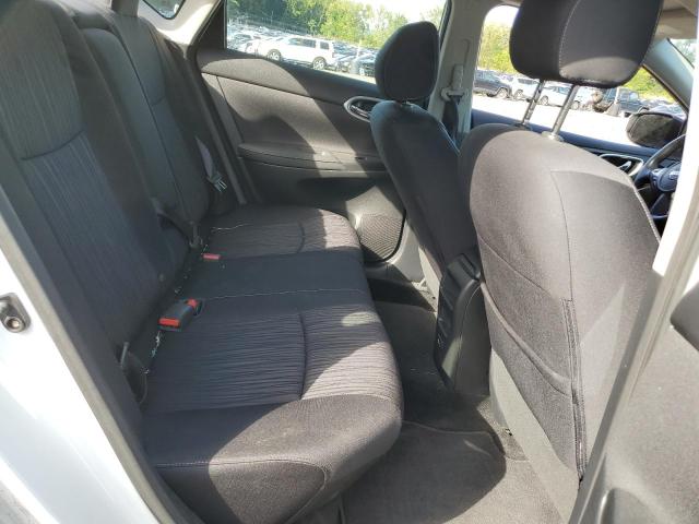 3N1AB7AP2KY261922 - 2019 NISSAN SENTRA S 白色 照片 10