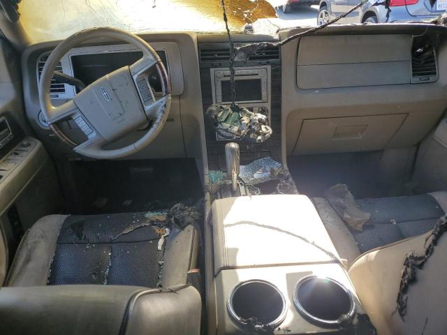 5LMFU27578LJ10199 - 2008 LINCOLN NAVIGATOR BLACK photo 8