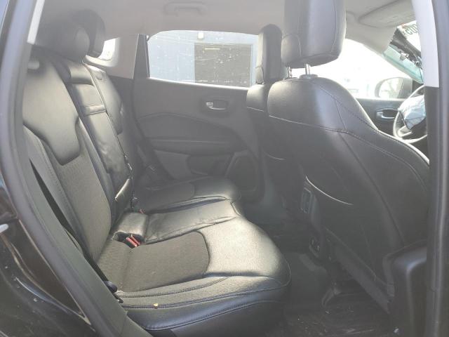 3C4NJCBB3JT494281 - 2018 JEEP COMPASS LATITUDE BLACK photo 11