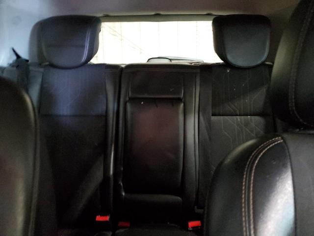 3GNCJPSB8JL328022 - 2018 CHEVROLET TRAX 1LT Rot Foto 10