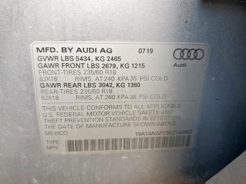 WA1ANAFY3K2140862 - 2019 AUDI Q5 PREMIUM 银色 照片 12