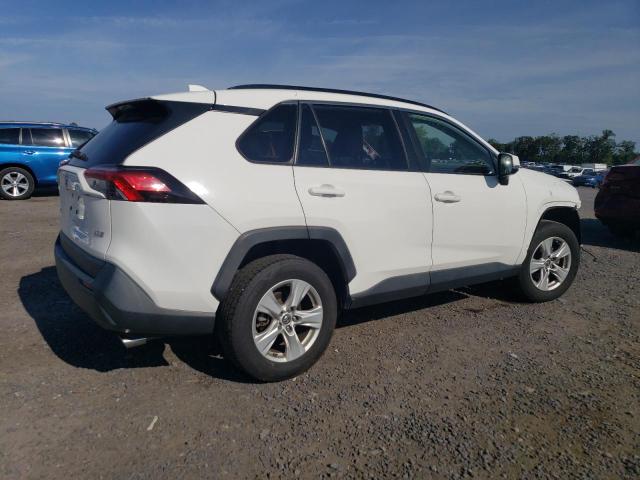 JTMW1RFV6KD021638 - 2019 TOYOTA RAV4 XLE თეთრი ფოტო 3