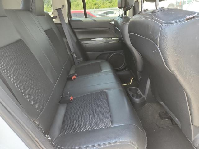 1C4NJDEB2HD191736 - 2017 JEEP COMPASS LATITUDE WHITE photo 11