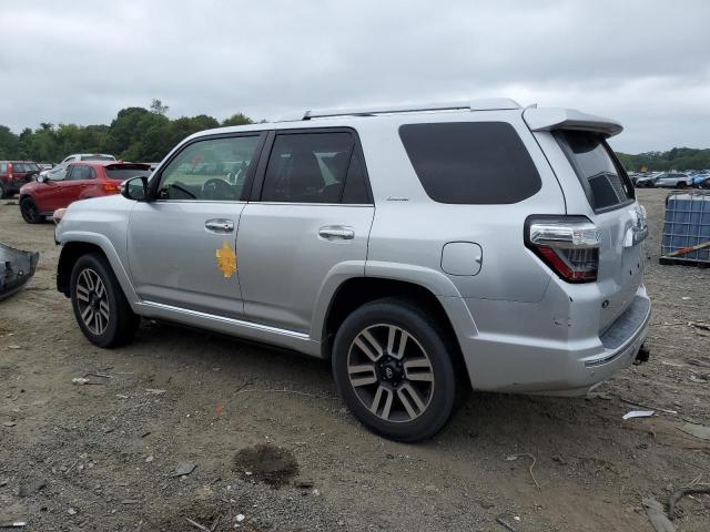 JTEBU5JR2E5202125 - 2014 TOYOTA 4RUNNER SR5 银色 照片 2