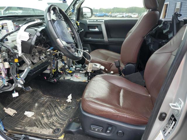 JTEBU5JR2E5202125 - 2014 TOYOTA 4RUNNER SR5 银色 照片 7