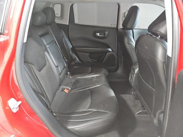 3C4NJCBB2JT300534 - 2018 JEEP COMPASS LATITUDE 红色 照片 11