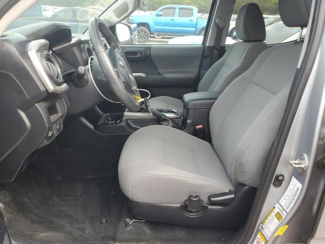 5TFAZ5CN1JX056925 - 2018 TOYOTA TACOMA DOUBLE CAB Gümüş foto 7