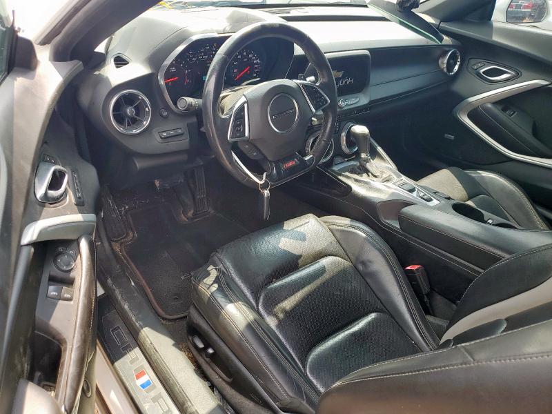 1G1FH1R73J0142930 - 2018 CHEVROLET CAMARO SS 白色 照片 8