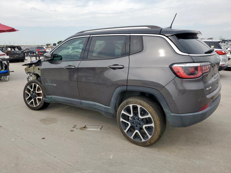 3C4NJDCB3JT115249 - 2018 JEEP COMPASS LIMITED Сірий фото 2