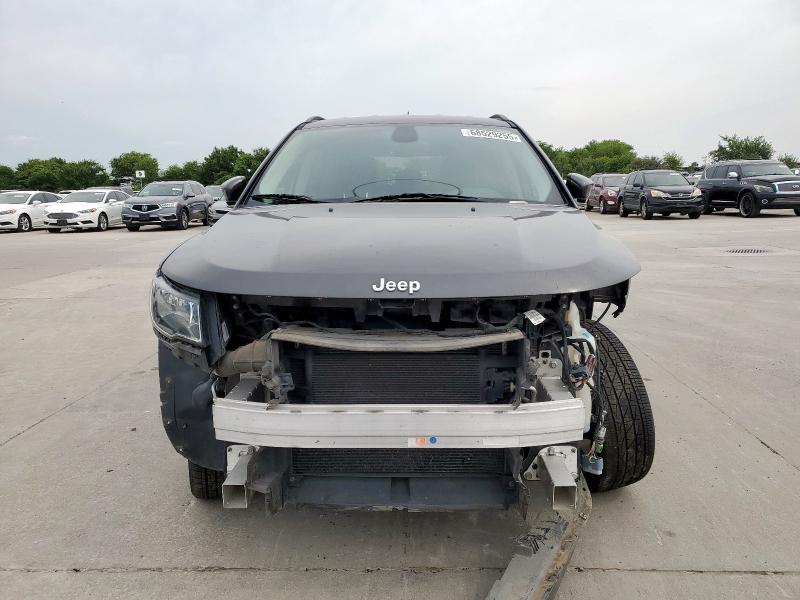 3C4NJDCB3JT115249 - 2018 JEEP COMPASS LIMITED Сірий фото 5
