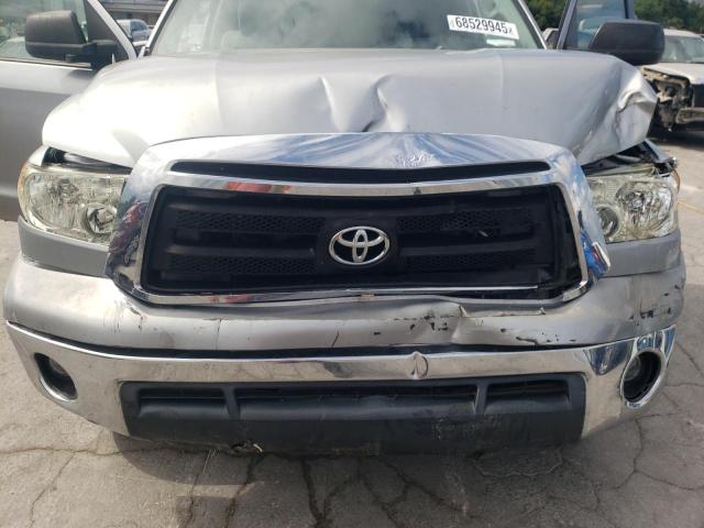 5TFUM5F12BX022241 - 2011 TOYOTA TUNDRA DOUBLE CAB SR5 SILVER photo 11