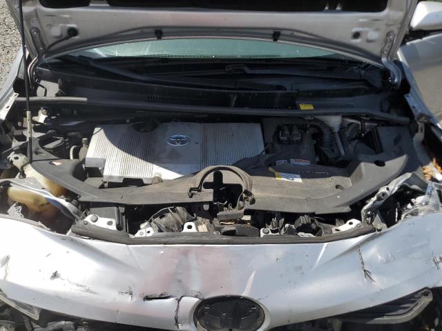 JTDKBRFUXG3007029 - 2016 TOYOTA PRIUS SILVER photo 11