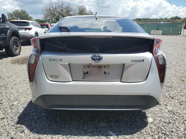 JTDKBRFUXG3007029 - 2016 TOYOTA PRIUS SILVER photo 6