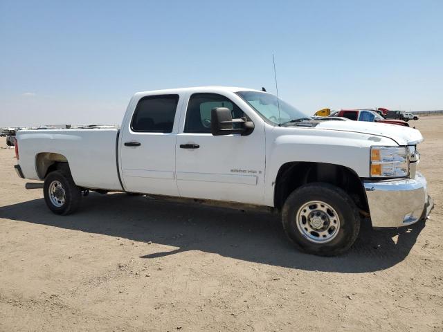 1GCHC23638F172974 - 2008 CHEVROLET SILVERADO C2500 HEAVY DUTY WHITE photo 4