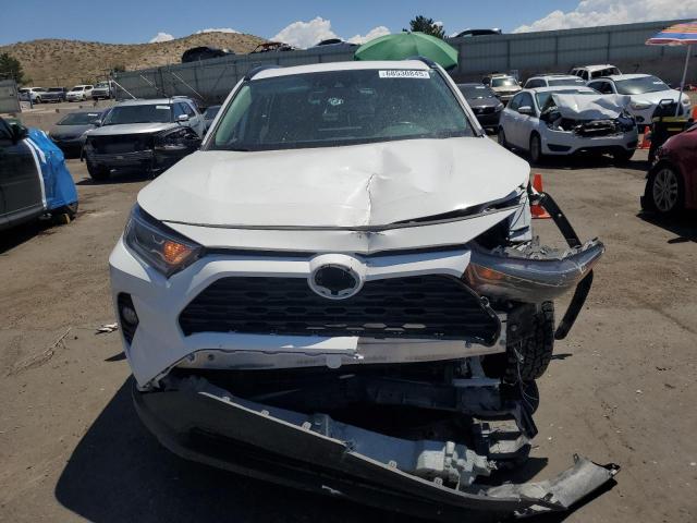 2T3RWRFV8LW065272 - 2020 TOYOTA RAV4 XLE Սպիտակ լուսանկար 5