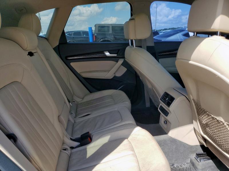 WA1BNAFY2J2072332 - 2018 AUDI Q5 PREMIUM PLUS თეთრი ფოტო 10