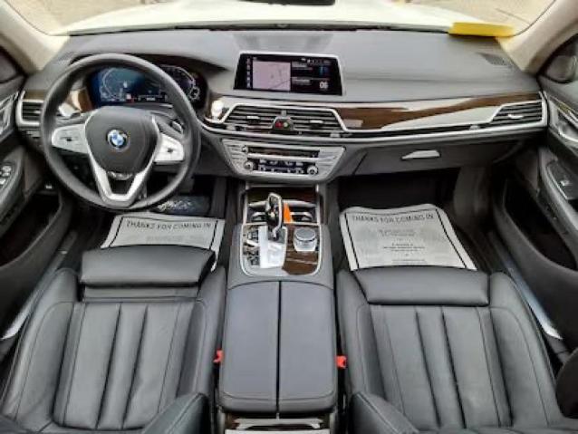 WBA7W4C05LCD29683 - 2020 BMW 745XE WHITE photo 9