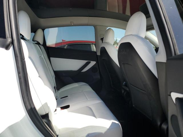 5YJYGDEE2MF122473 - 2021 TESLA MODEL Y 白色 照片 10