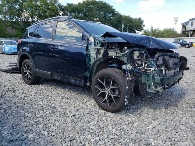 JTMJFREV8JJ187382 - 2018 TOYOTA RAV4 SE ლურჯი ფოტო 4