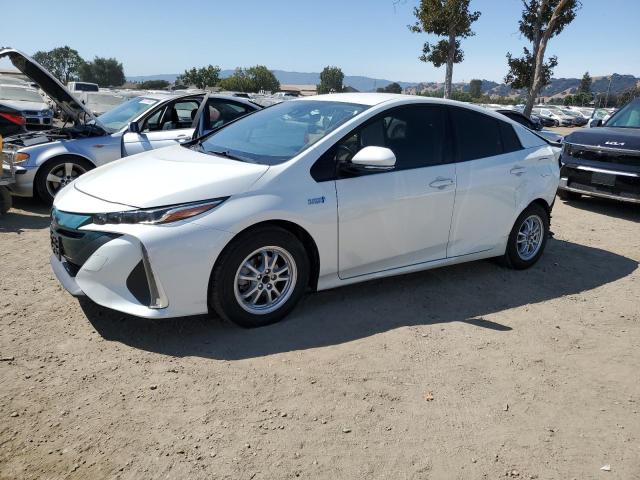 2017 TOYOTA PRIUS PRIM, 