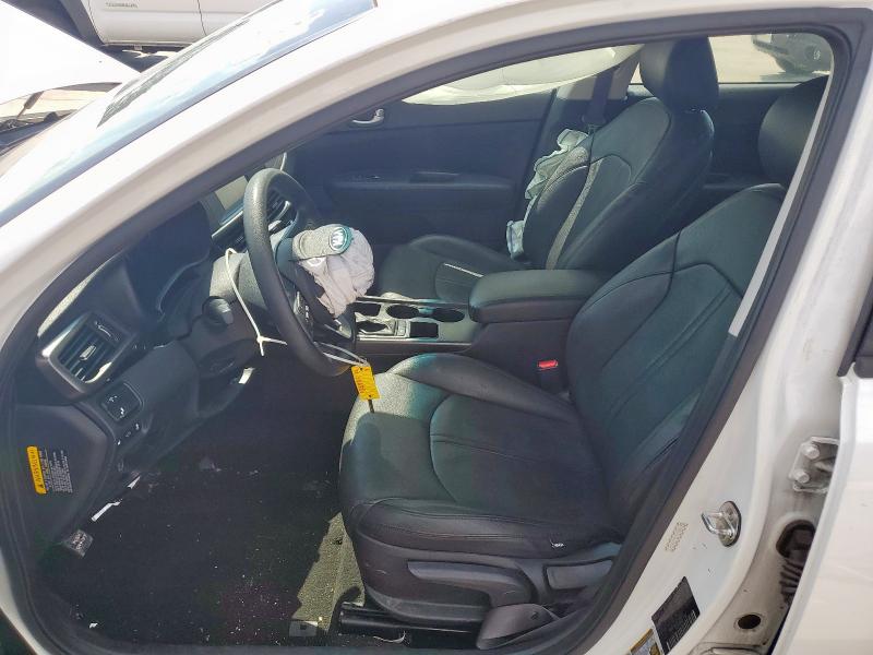 KNAGT4L35J5191371 - 2018 KIA OPTIMA LX 白色 照片 7