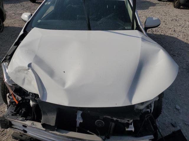 JTDEPRAE6LJ056135 - 2020 TOYOTA COROLLA LE WHITE photo 11