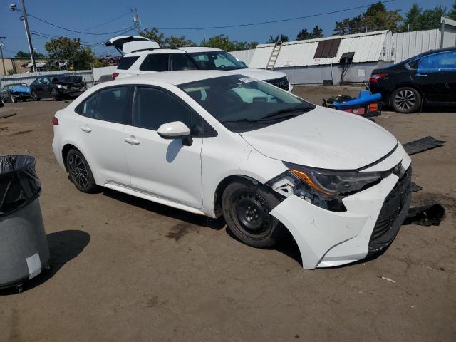 5YFB4MDE8PP057542 - 2023 TOYOTA COROLLA LE Blanc photo 4