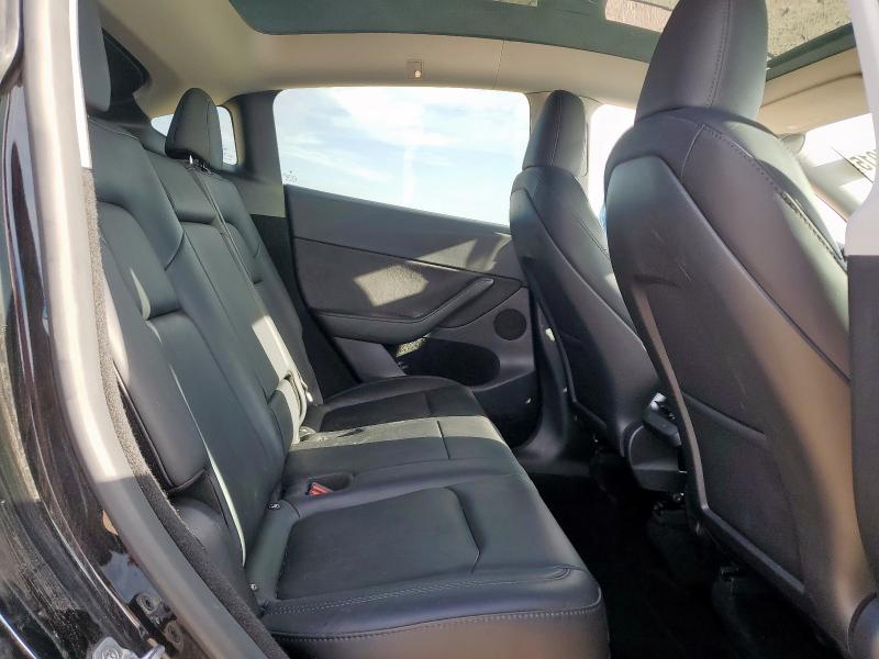 7SAYGDEE3RF065498 - 2024 TESLA MODEL Y 黑色 照片 10