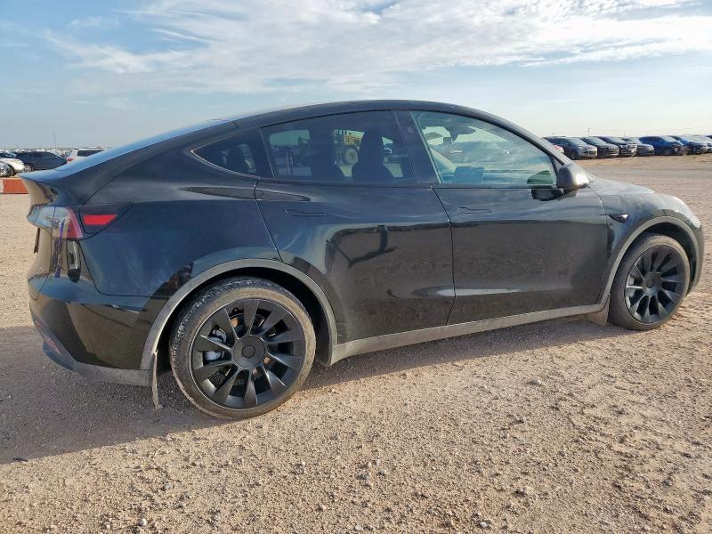 7SAYGDEE3RF065498 - 2024 TESLA MODEL Y 黑色 照片 3
