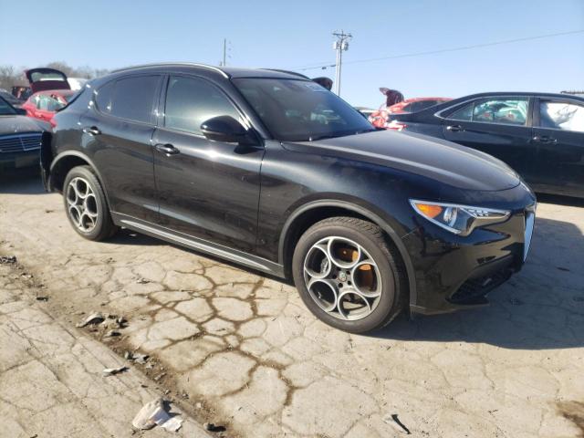 ZASFAKNN6J7B82231 - 2018 ALFA ROMEO STELVIO TI SPORT BLACK photo 4