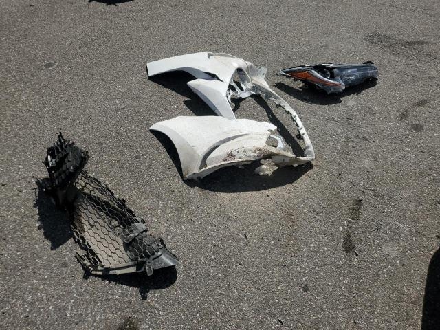 5YFEPRAEXLP143967 - 2020 TOYOTA COROLLA LE Սպիտակ լուսանկար 12