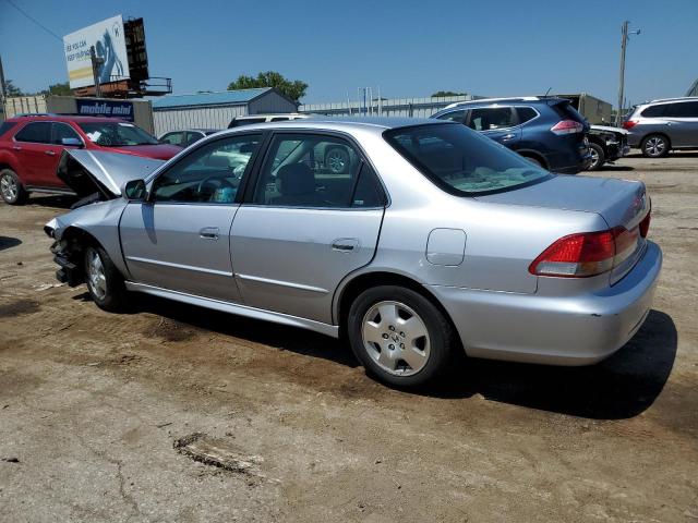 1HGCG16551A025460 - 2001 HONDA ACCORD EX SILVER photo 2