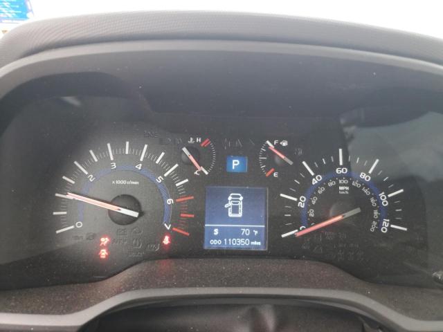 JTEBU5JR9J5497914 - 2018 TOYOTA 4RUNNER SR5/SR5 PREMIUM Silber Foto 9