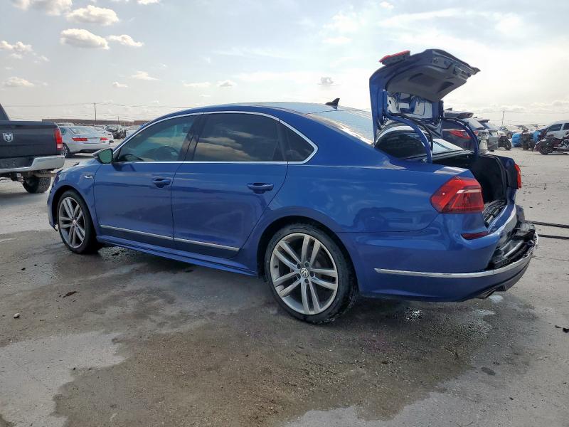 1VWDT7A39HC023083 - 2017 VOLKSWAGEN PASSAT R-LINE Blau Foto 2