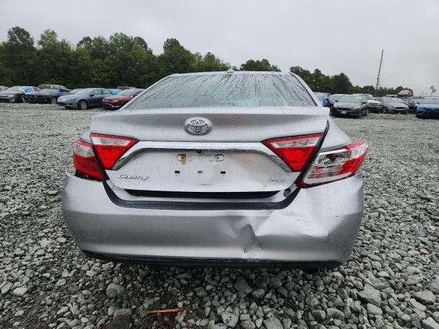 4T1BF1FK1GU579648 - 2016 TOYOTA CAMRY LE SILVER photo 6