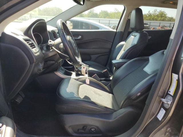 3C4NJCBB5KT658289 - 2019 JEEP COMPASS LATITUDE Szary zdjęcie 7