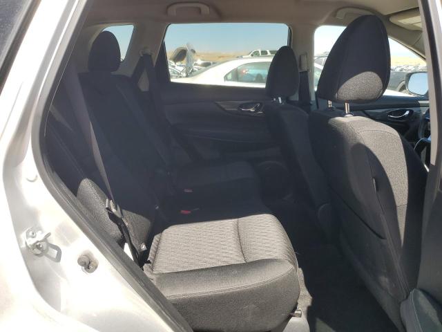 KNMAT2MV4HP502557 - 2017 NISSAN ROGUE S ვერცხლისფერი ფოტო 10