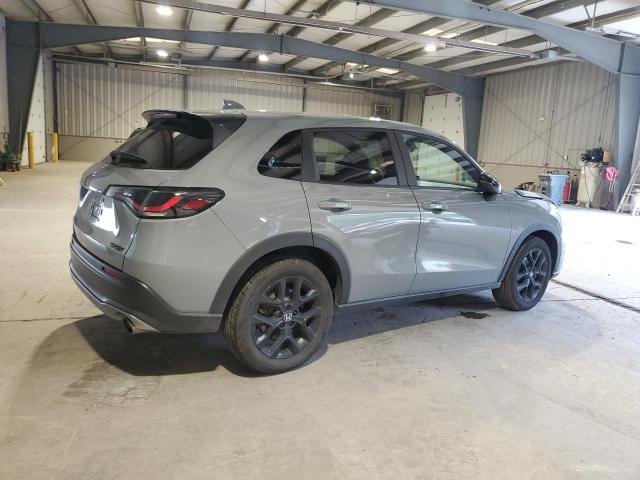 3CZRZ2H5XRM706468 - 2024 HONDA HR-V SPORT ნაცრისფერი ფოტო 3