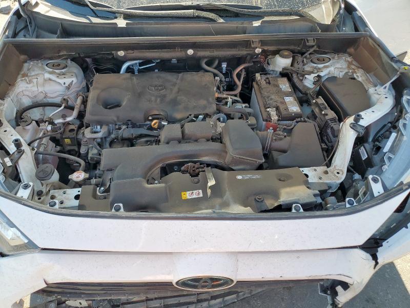 2T3G1RFV0RC411119 - 2024 TOYOTA RAV4 LE WHITE photo 12